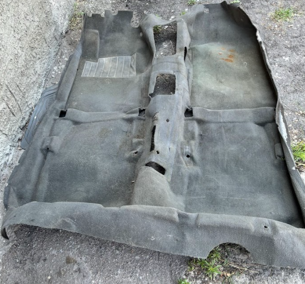 Килим салону peugeot 605 1994